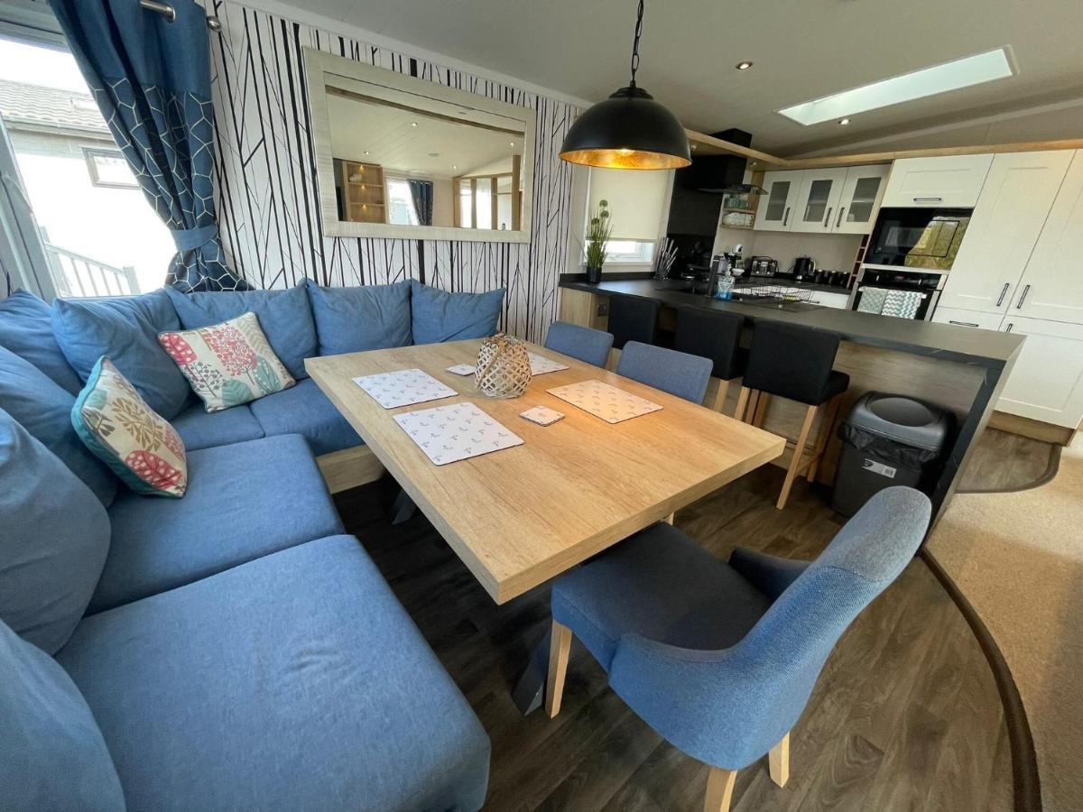 Indulgence Lakeside Lodge  Tattershall Eksteriør billede